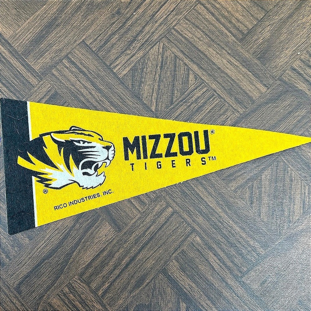 Mizzou Tigers Missouri University Rico Industries Felt Pennant Gold Black Logo